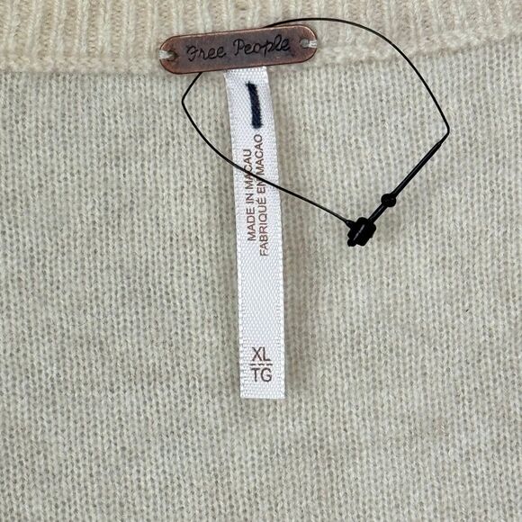 Free People Annabel 100% Cashmere Short Sleeve Sweater size XL NWOT - Picture 7 of 12